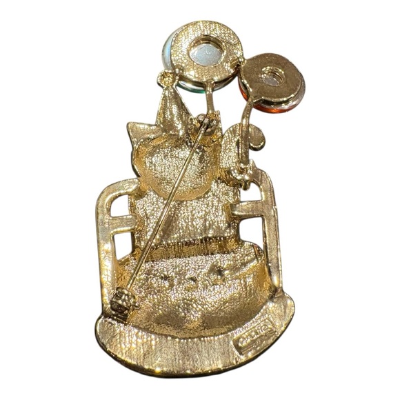 Vintage AJC “Birthday Cat” Brooch – Gold-Tone Figural Balloons – Signed AJC J20 - Picture 3 of 4